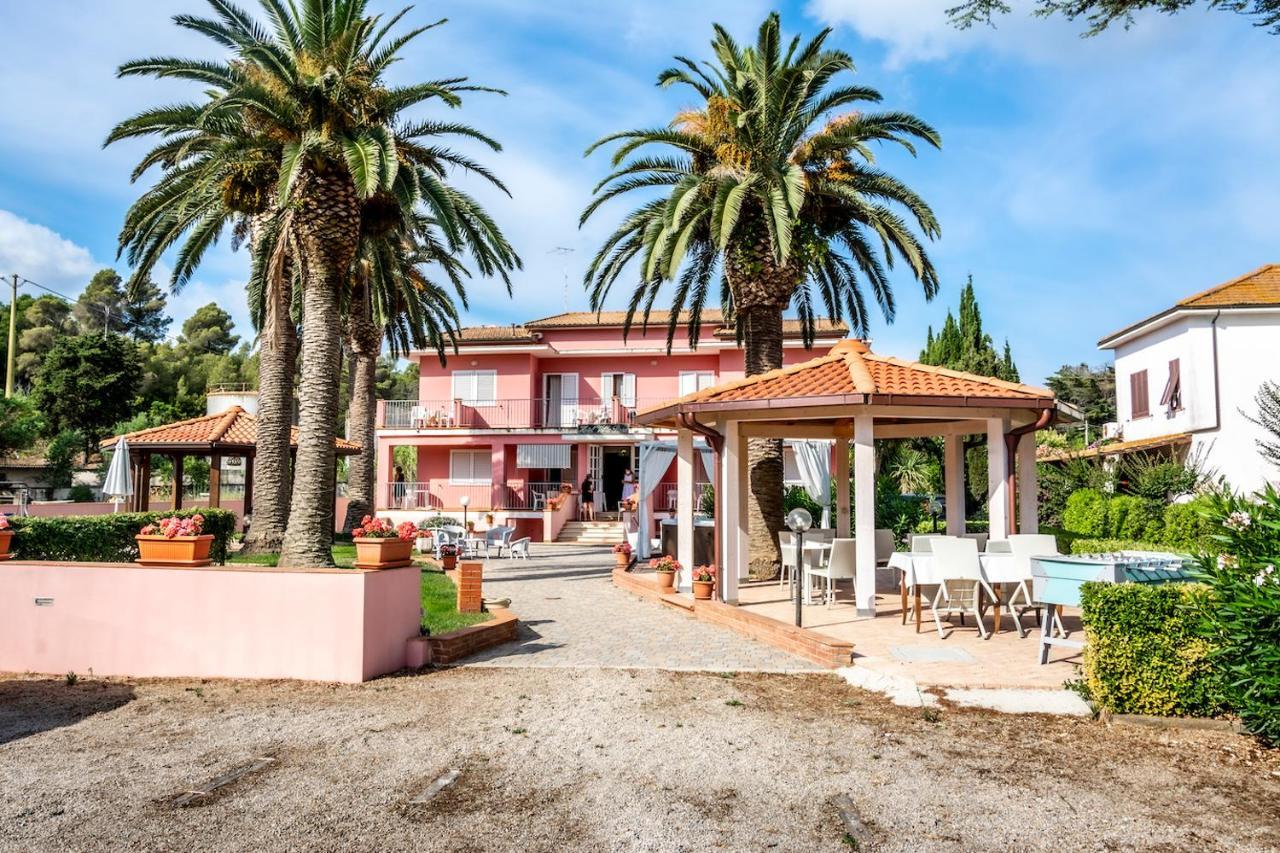 Rosa Hotel